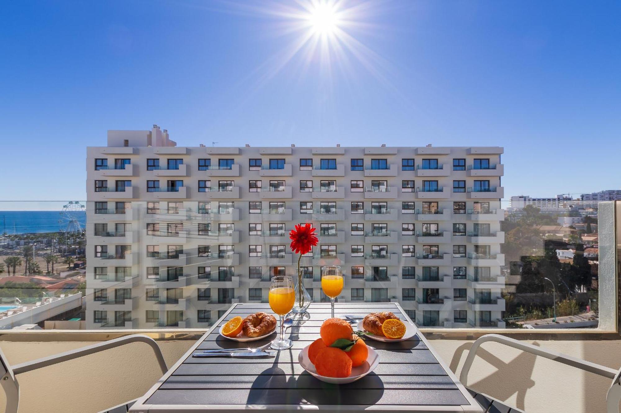 Ocean House 1711 By Ivi Real Estate Apartment ตอร์เรโมลิโนส ภายนอก รูปภาพ