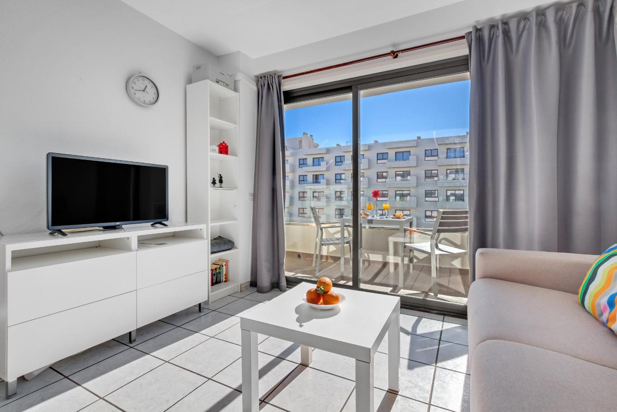 Ocean House 1711 By Ivi Real Estate Apartment ตอร์เรโมลิโนส ภายนอก รูปภาพ