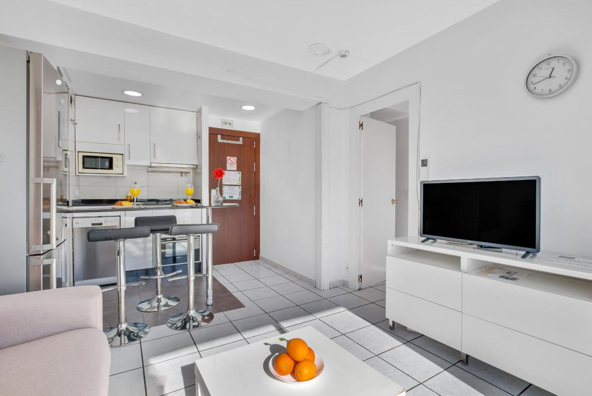 Ocean House 1711 By Ivi Real Estate Apartment ตอร์เรโมลิโนส ภายนอก รูปภาพ