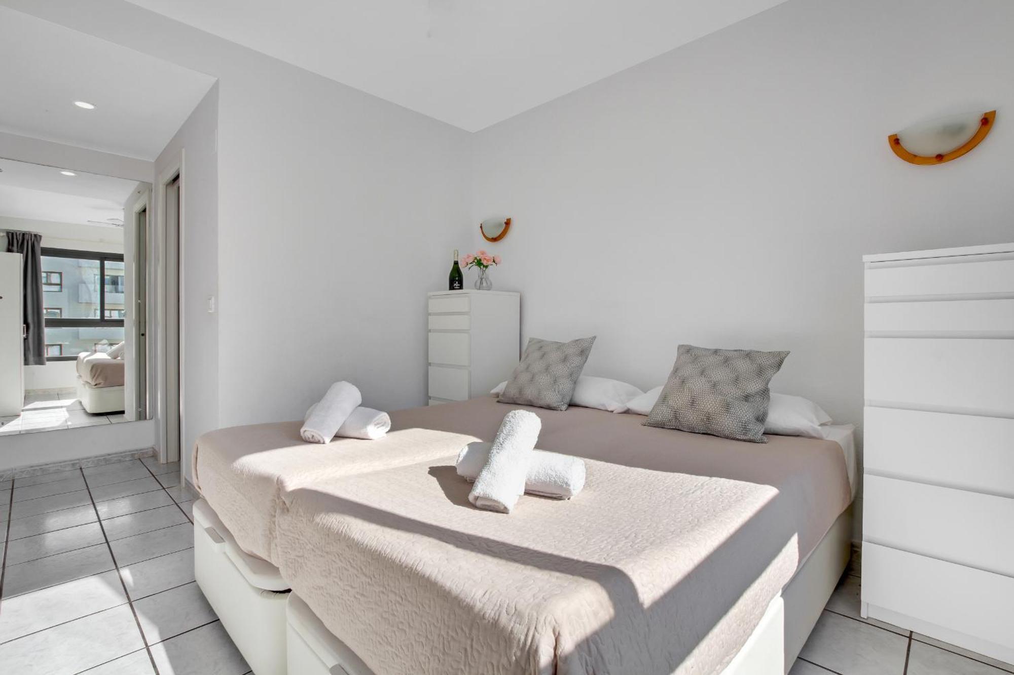 Ocean House 1711 By Ivi Real Estate Apartment ตอร์เรโมลิโนส ภายนอก รูปภาพ